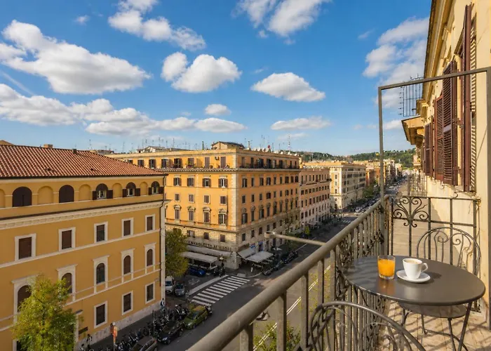 Michelangelo Prestige - Vatican Skyline Apartment